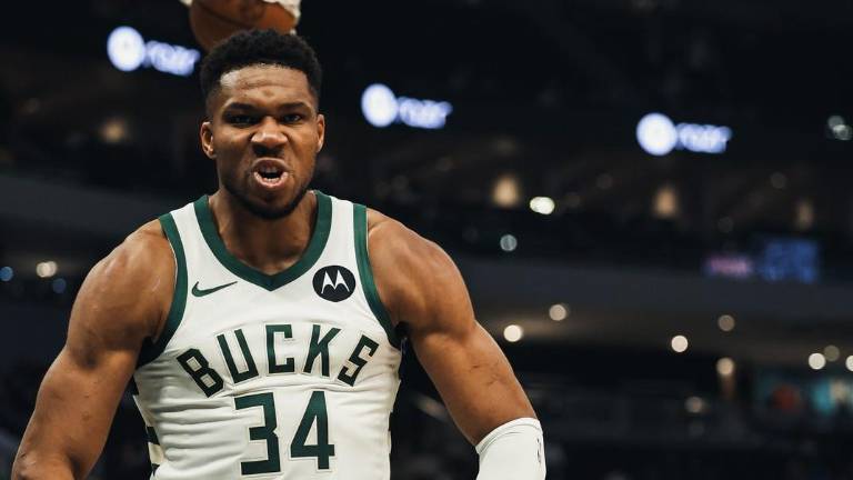 Giannis Antetokounmpo no piensa pedir cambio de equipo.