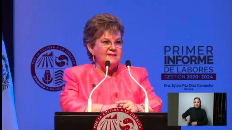 Sylvia Paz Díaz Camacho, rectora de la Universidad Autónoma de Occidente, hizo presentación de su informe.