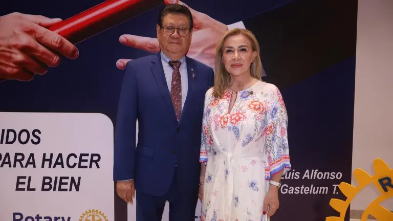 Rinde protesta la nueva mesa directiva del Club Rotario Culiacán Oriente