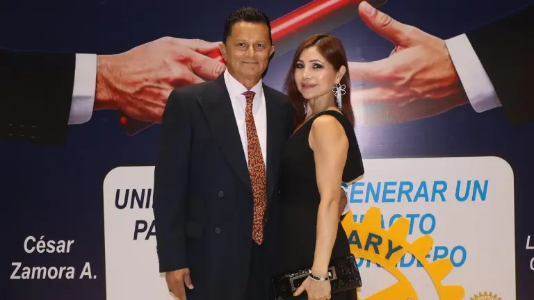 Rinde protesta la nueva mesa directiva del Club Rotario Culiacán Oriente