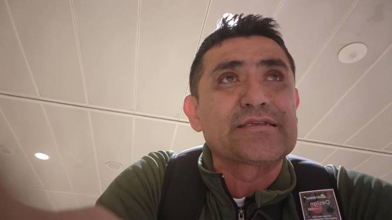 El periodista mazatleco Juan Cuevas narró en redes sociales lo que él y un grupo de turistas mexicanos vivieron en Israel y cómo serían repatriados en un avión de la Fuerza Aérea Mexicana.