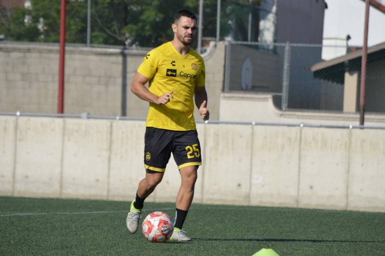 Dorados, con nuevo técnico y en crisis, visita a Leones Negros con racha de seis derrotas