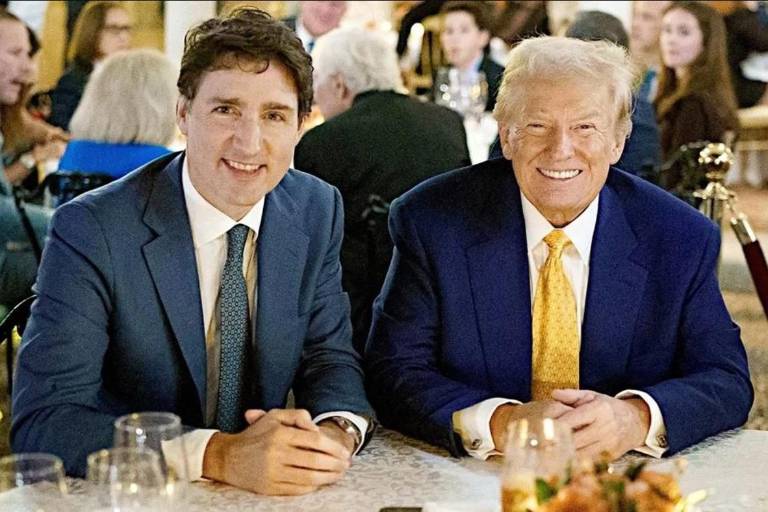 Donald Trump habla con Justin Trudeau sobre la imposición de aranceles