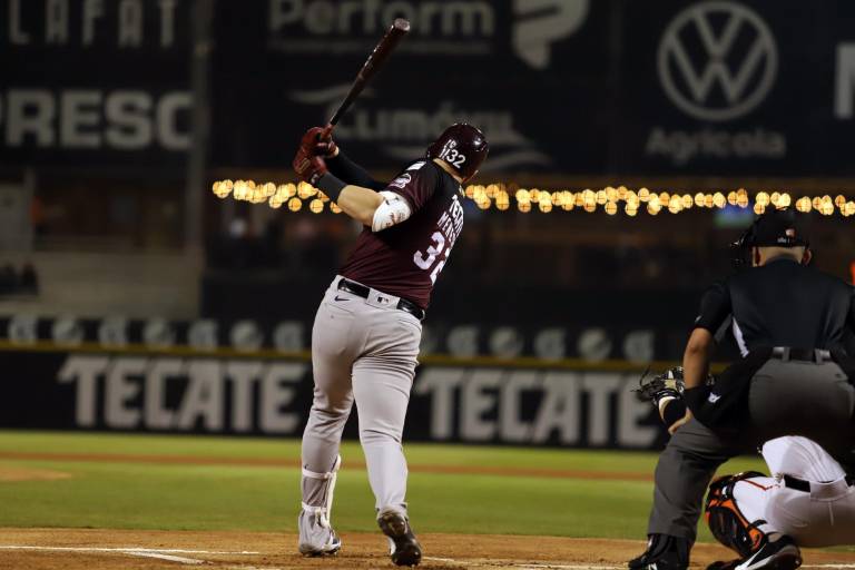 Tomateros de Culiacán es maniatado por Naranjeros en Hermosillo