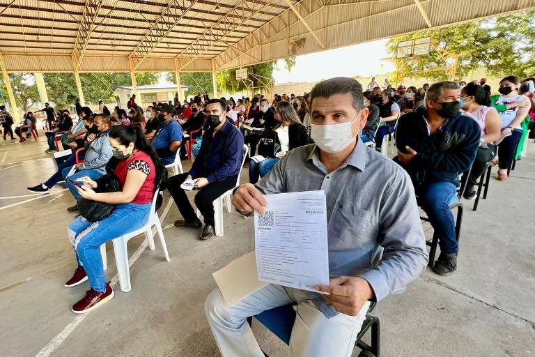 En Salvador Alvarado el primer maestro en vacunarse es el Alcalde Armando Camacho