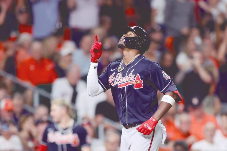 Bravos ganan el primero de la Serie Mundial por 6-2 ante Astros