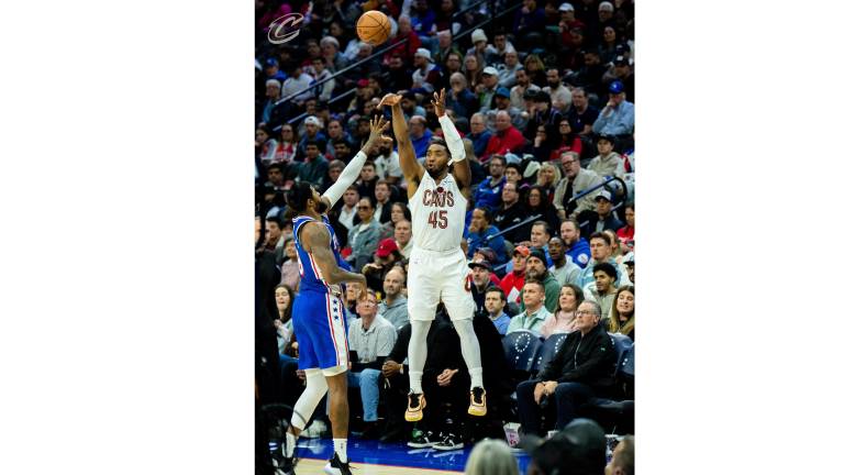 Donovan Mitchell metió 35 puntos.