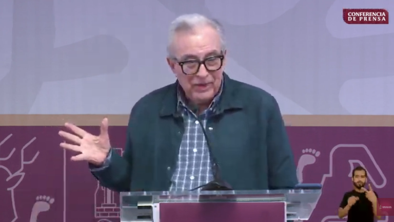 El Gobernador Rubén Rocha Moya urgió a la UAS a ajustar su nómina para poder enfrentar su situación financiera.