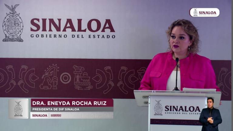La presidenta del DIF estatal, Eneyda Rocha Ruiz, da a conocer las actividades que se llevarán a cabo con equipos de la Liga Mexicana del Pacífico.