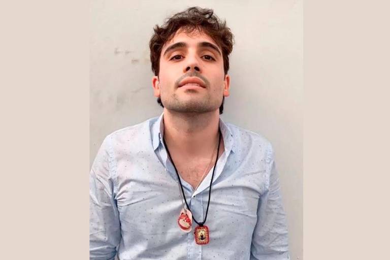 Critica Ernestina Godoy las declaraciones del abogado de Ovidio