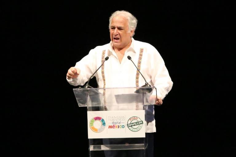 Ponen en marcha el Tianguis Turístico Digital al 2021 en Mazatlán desde el Teatro Ángela Peralta