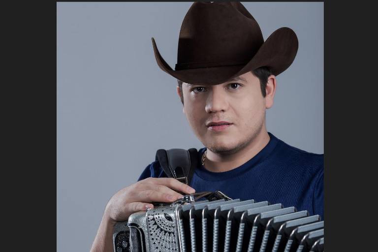 Remmy Valenzuela y Junior H se presentarán en junio, en Culiacán