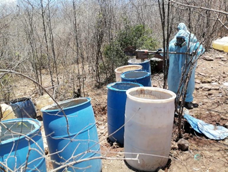 $!Ejército localiza e inhabilita 34 áreas utilizadas para elaborar droga sintética en Culiacán y Mocorito