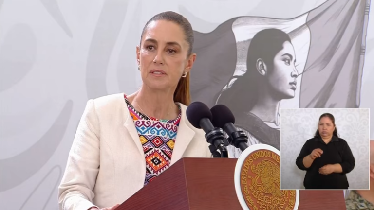 La Presidenta de México Claudia Sheinbaum Pardo indicó que equipo de la FIFA estará en el País para revisar seguridad y movilidad en las sedes mundialistas.