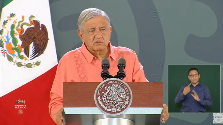 Andrés Manuel López Obrador habla desde Tabasco sobre la polémica en torno a la Ministra Yasmín Esquivel.