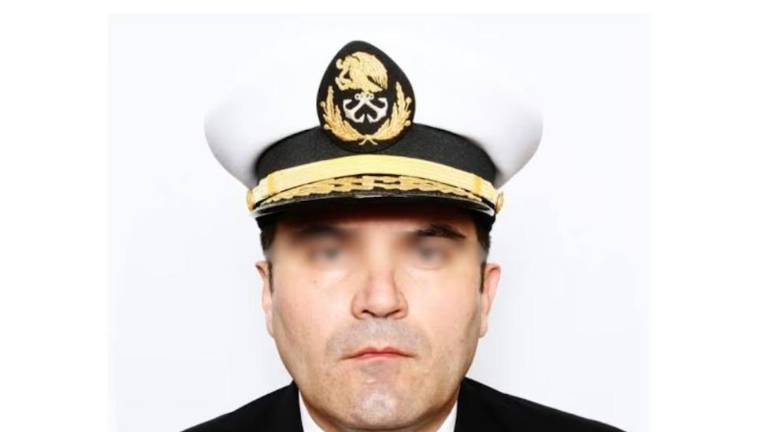 Contralmirante Fernando Farías Laguna, acusado de “huachicol fiscal”.