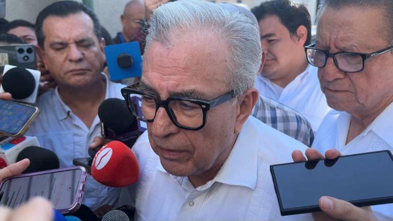 Rocha Moya reconoció que la presencia de delincuentes dentro de los penales complica la certeza sobre sus acciones.