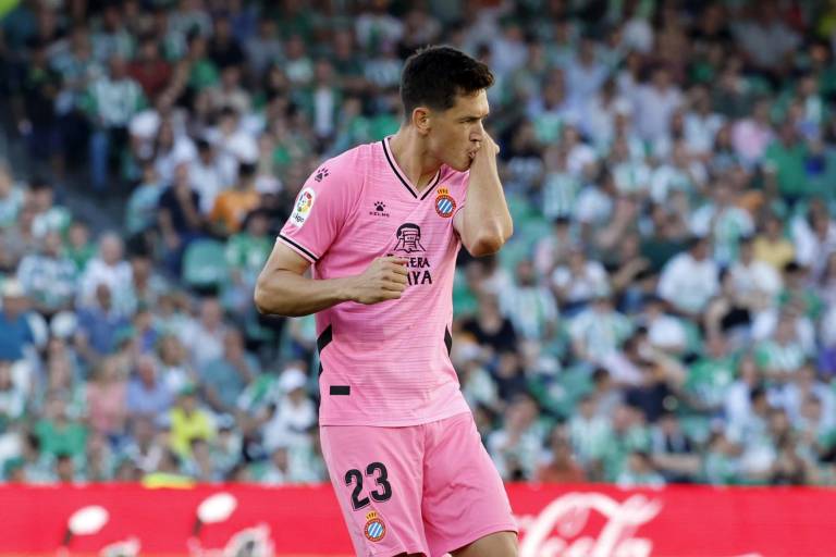 César Montes cambia de equipo en España