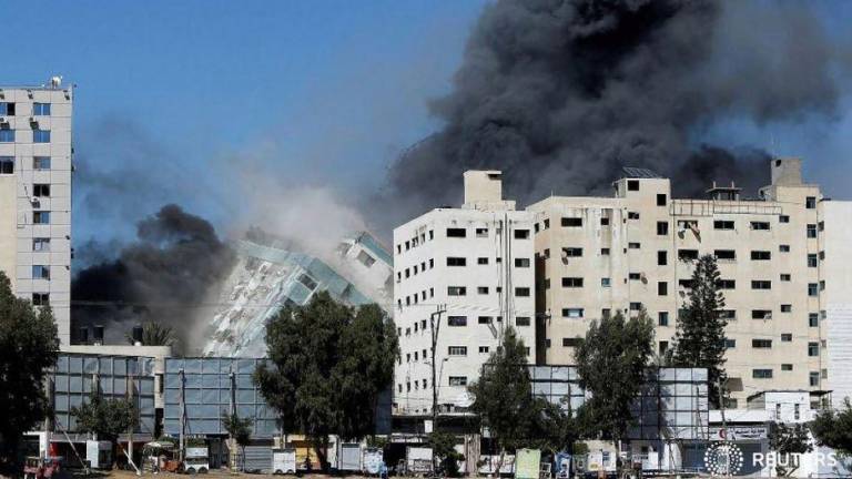 Israel destruye edificio de medios internacionales en la Franja de Gaza