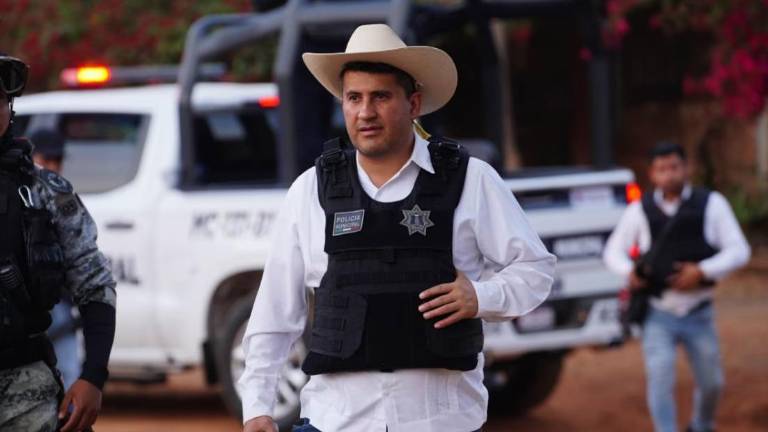 En el ataque contra Carlos Manzo, ocurrido este sábado, también murió uno de sus escoltas.