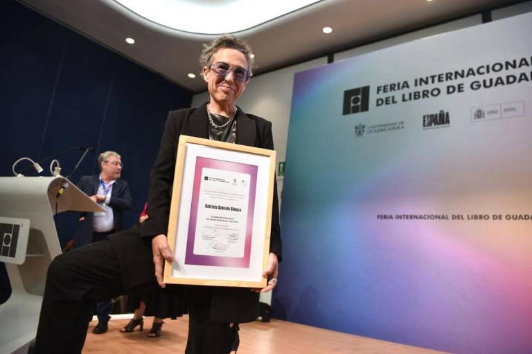 Espera el Premio Sor Juana 2025 de la FIL candidaturas