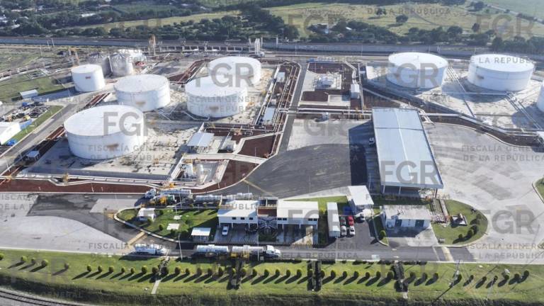 Instalaciones en Guanajuato donde hicieron un decomiso de 59 millones de litros de hidrocarburos.