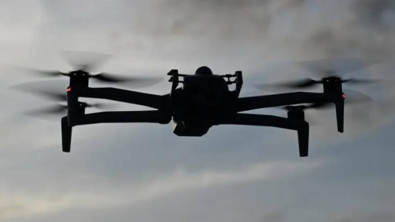 El Ejército de Estados Unidos derribó con láser un dron de la Oficina de Aduanas y Protección Fronteriza en zona de Texas.