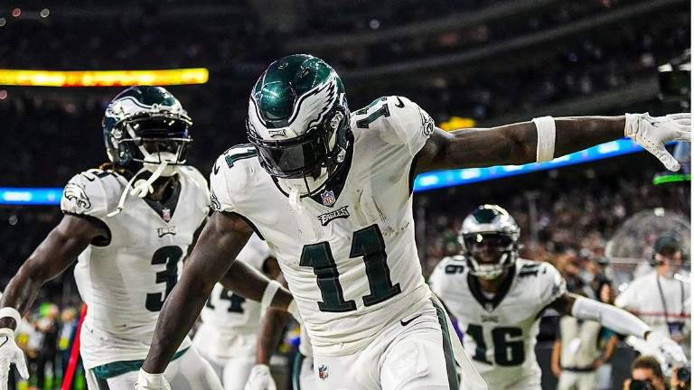 Eagles inició por primera vez en su historia con marca de 8-0.