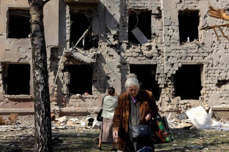 Ucrania debe perseverar en la fe a pesar de la tragedia de la guerra: León XIV