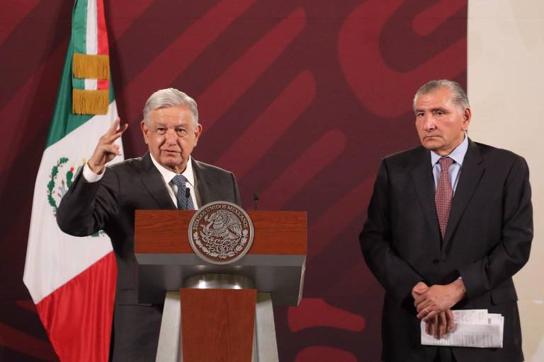 Reforma electoral es el fin de la burocracia dorada del INE: Segob