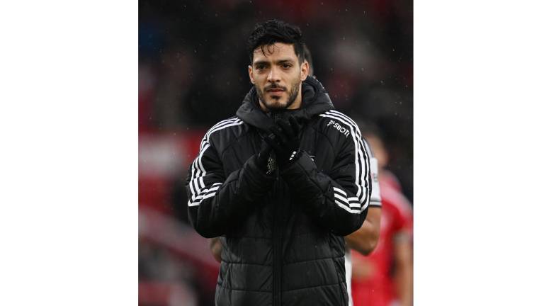 El mexicano Raúl Jiménez arrancó como titular y salió al 63’.