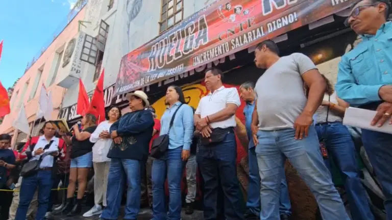 CNTE declara receso y retira campamentos de calles del Centro Histórico; advierten que regresarán.