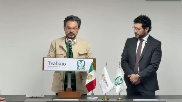 El IMSS ofrece un incremento del 8 por ciento salarial a los trabajadores.