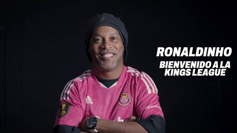 Ronaldinho vuelve al futbol.
