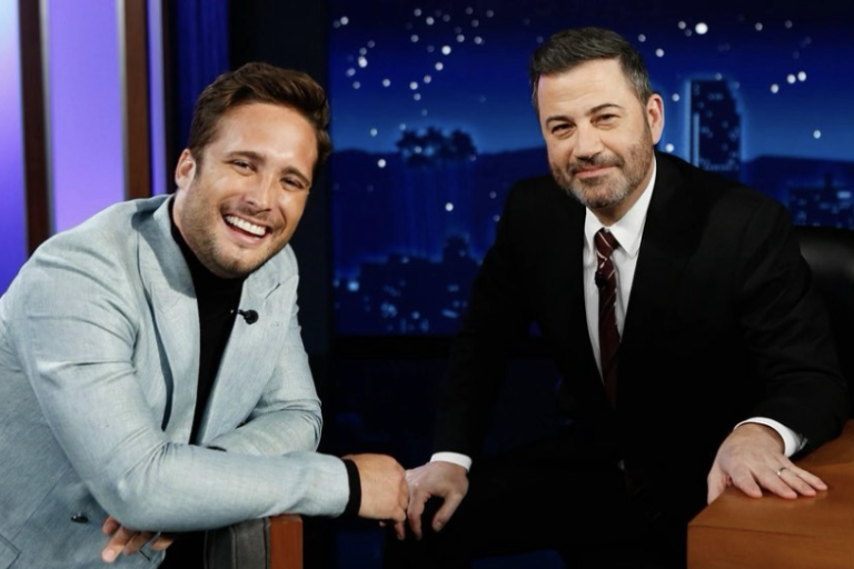 Diego Boneta habla con Jimmy Kimmel sobre Luis Miguel