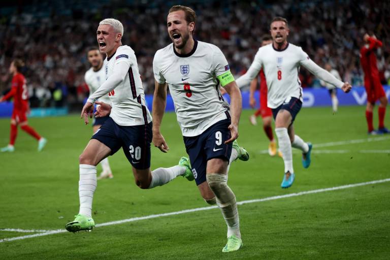 Harry Kane lidera a Inglaterra, que avanza a la final de la Eurocopa