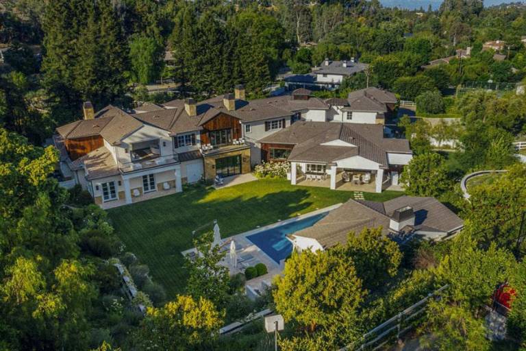 Madonna compra la mansión de The Weeknd por 19.3 millones de dólares