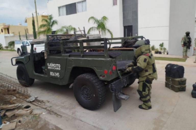 Cateo en Culiacán: aseguran drogas, armas y artefactos explosivos en fraccionamiento Stanza Córcega