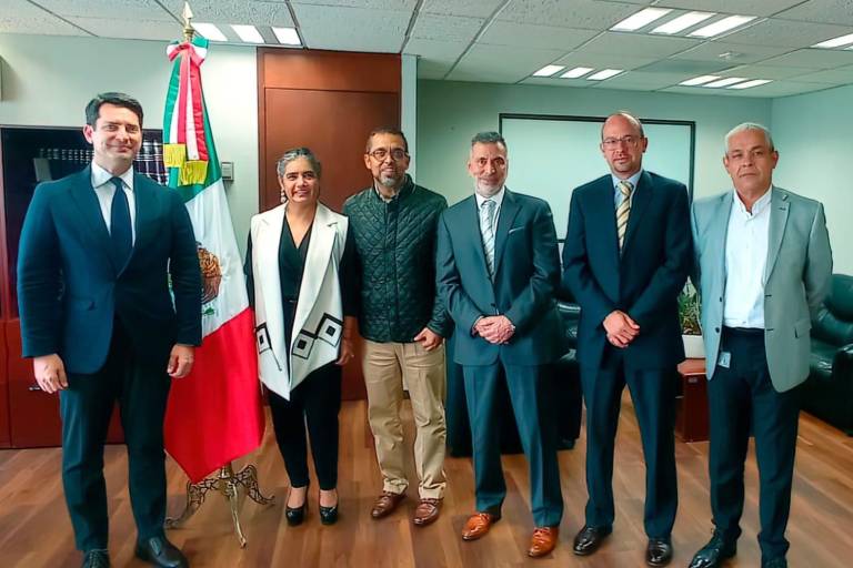 Gas y Petroquímica de Occidente y Pemex firman contrato para uso de muelle en Topolobampo