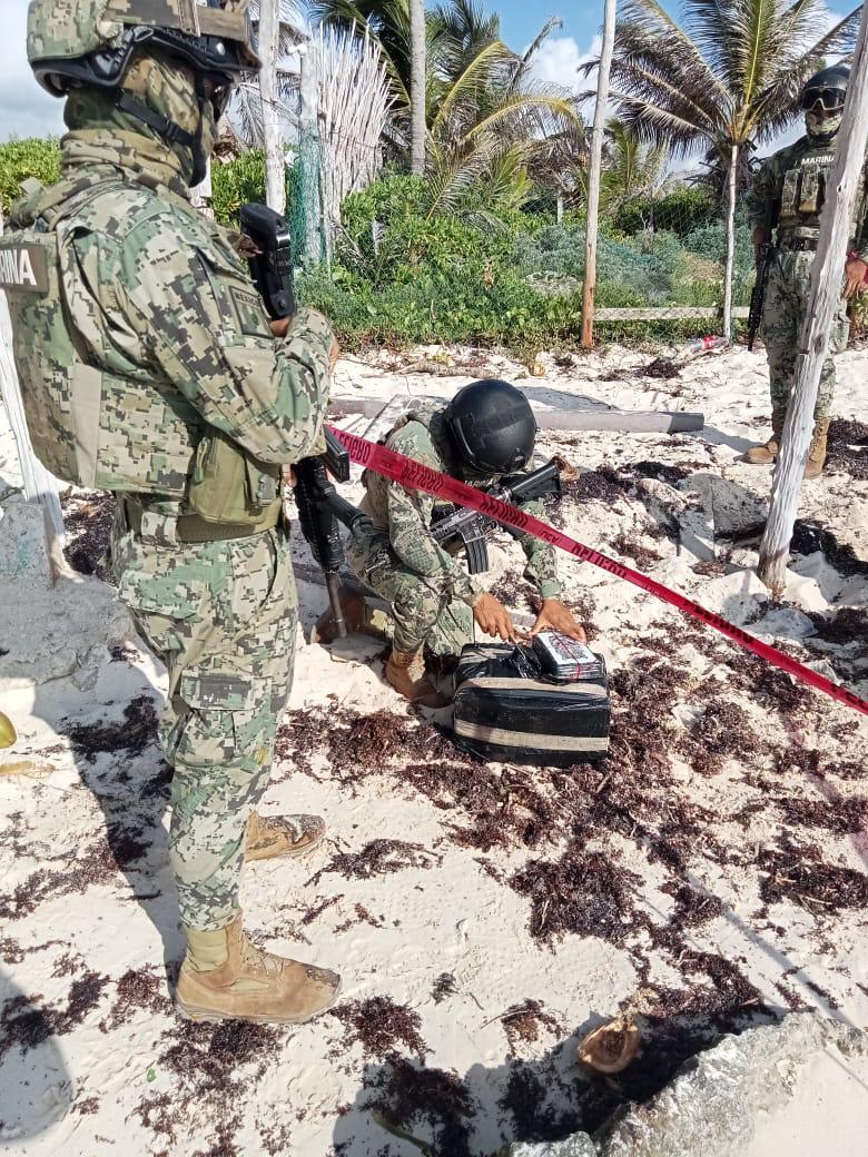 $!Marina asegura más casi 3 toneladas de cocaína en costas de Guerrero y Quintana Roo