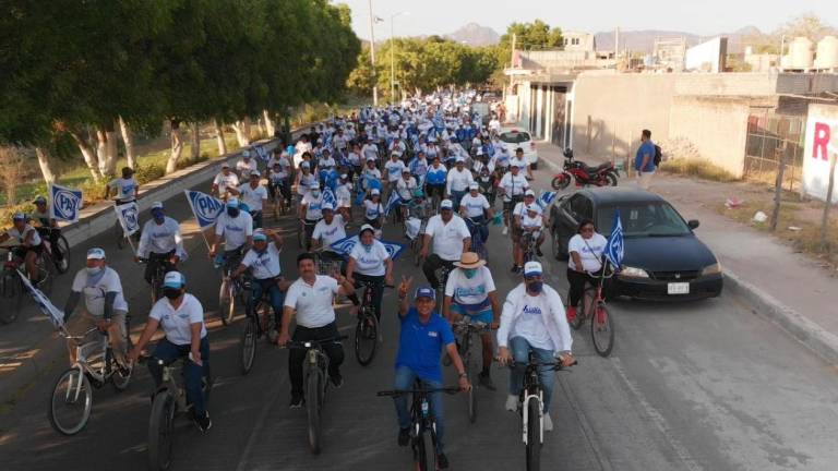 Realizan en Escuinapa la tradicional caravana ciclista de Acción Nacional
