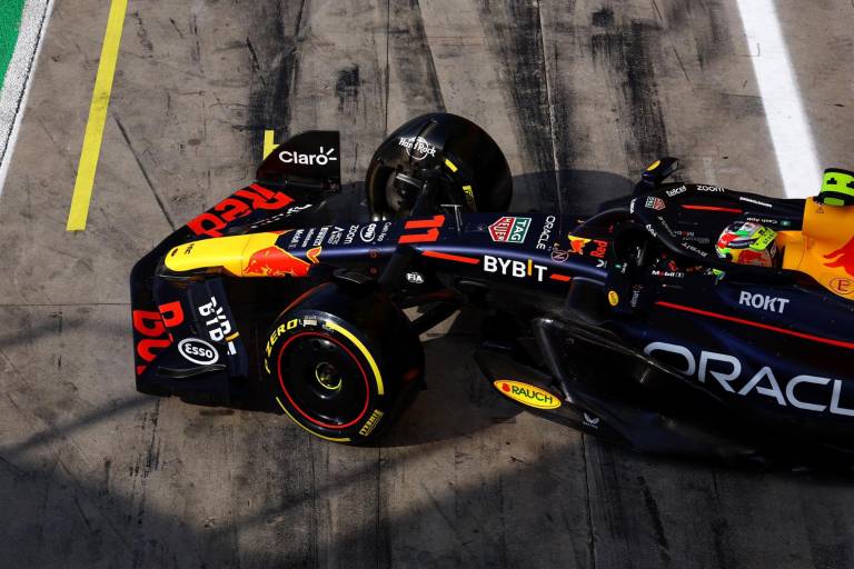 Checo Pérez, séptimo en primeras prácticas de Gran Premio de Singapur