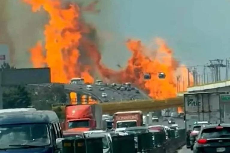 Al menos 19 heridos por explosión de pipa de gas, en Iztapalapa, CDMX