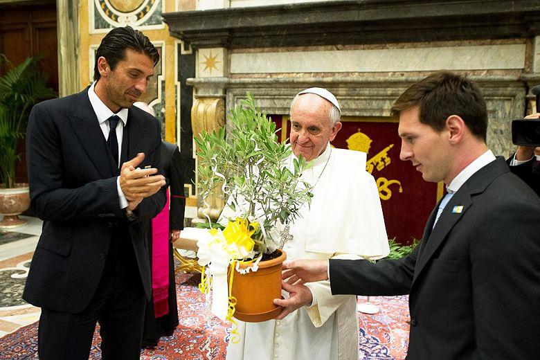 $!El Papa Francisco era un apasionado del futbol y promotor de los valores deportivos