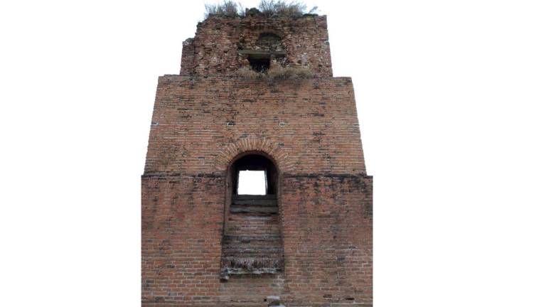 Ruinas de la misión jesuita en Sinaloa de Leyva, conocida como Torre Vieja.