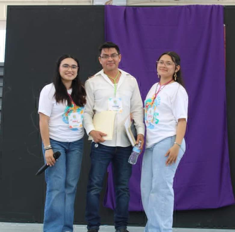 $!Hector Camberos fue uno de los temistas, aquí junto a Perla Rodríguez y Estrella Anthonella Fonseca.