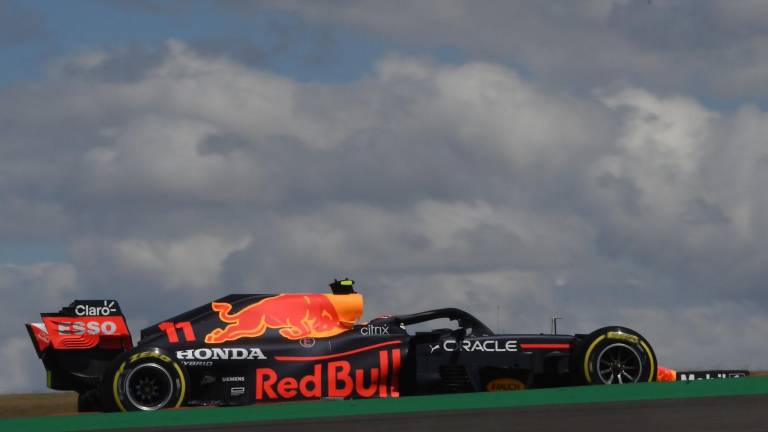 Lewis Hamilton inició fuerte las prácticas para el Gran Premio de España.