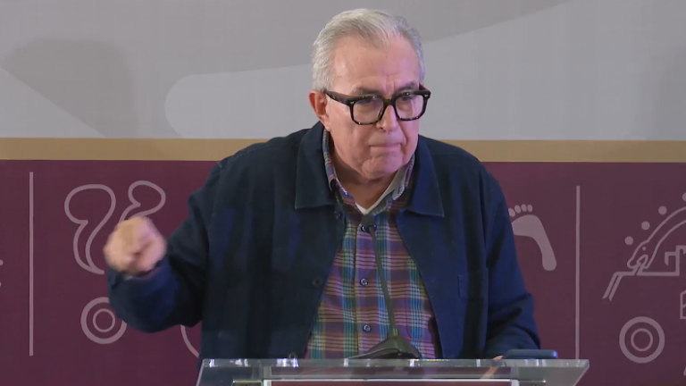 El Gobernador de Sinaloa Rubén Rocha Moya informó que prestó 32 millones de pesos para pagos en el IMSS Bienestar.