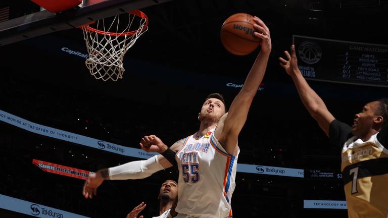 Oklahoma City vence 132-111 a Washington.