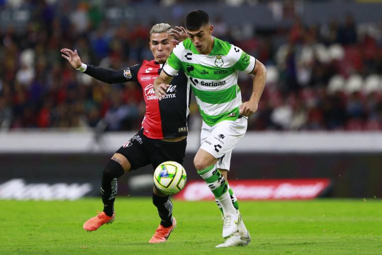 ¡Partidazo en el Jalisco! Atlas y Santos empatan 2-2